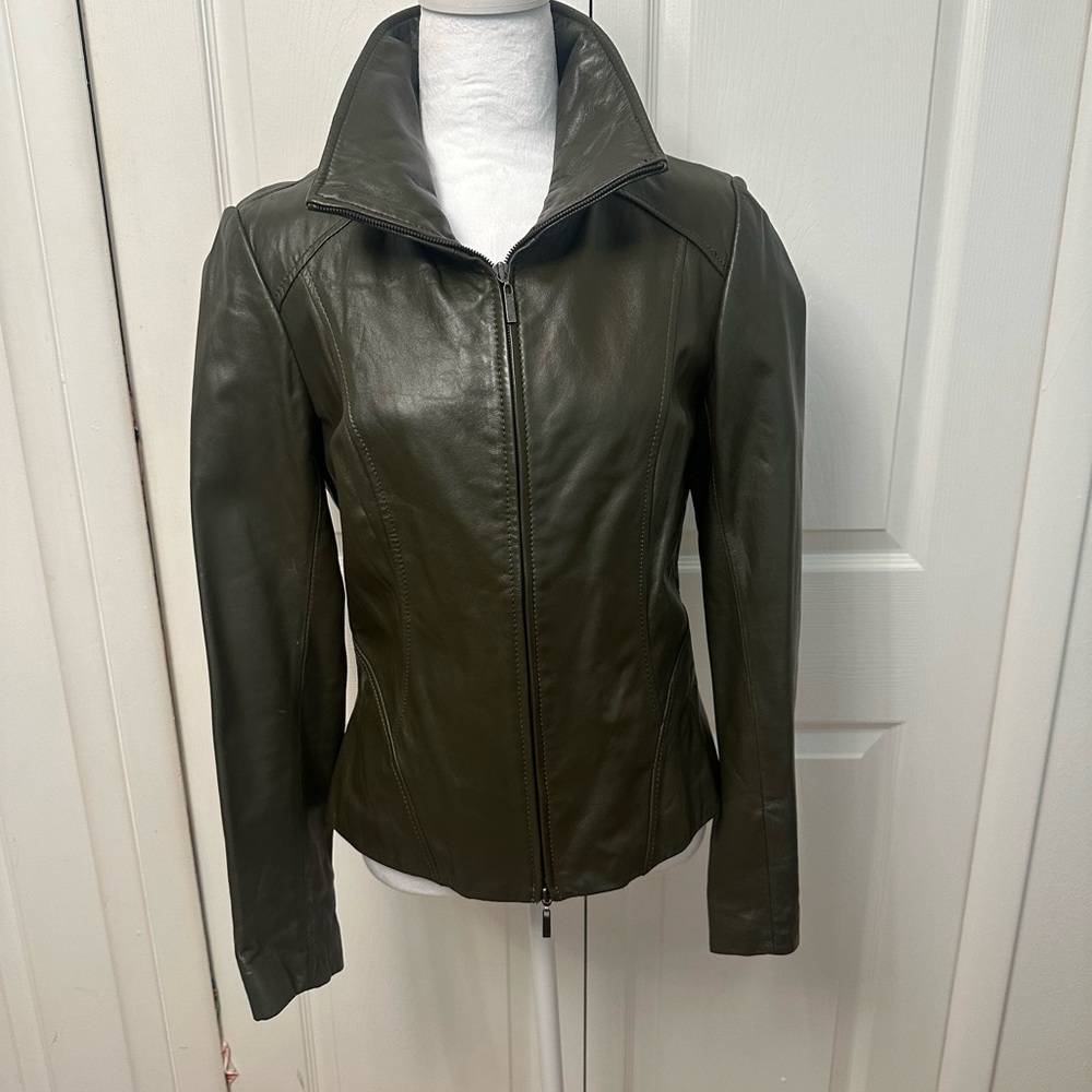 Vintage Olive Green Leather Double Stitched Trim Zip front  Jacket Size  S/P
